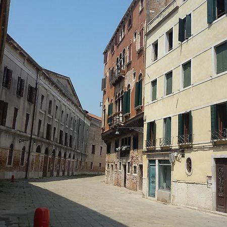 Ca' Badoer West Studio Venecia Exterior foto